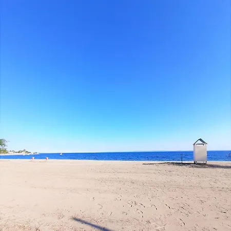 Gmare شقة فندقية غيراكيني