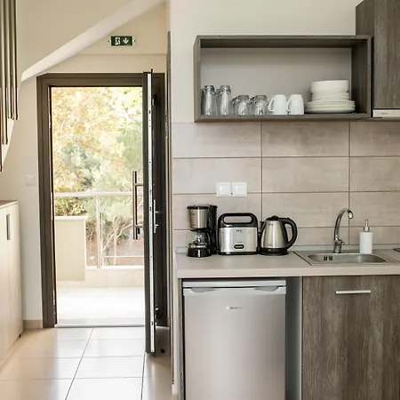 Gmare شقة فندقية غيراكيني