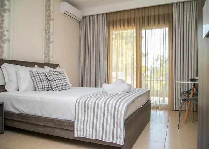 Gmare Aparthotel Gerakini